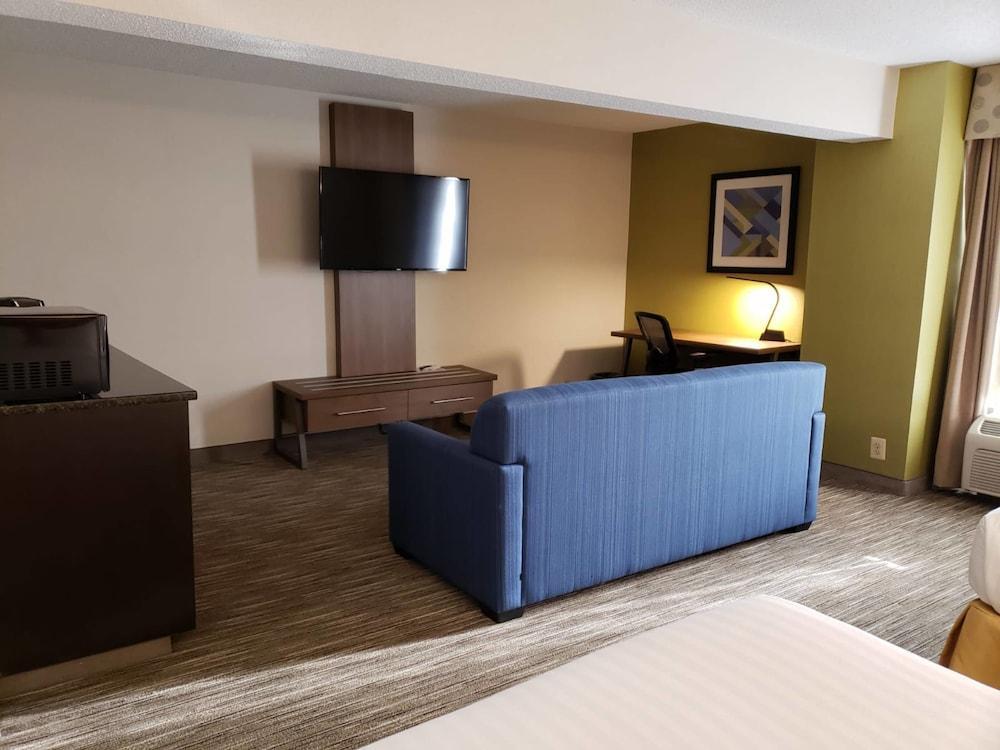 Holiday Inn Express Edgewood-Aberdeen-Bel Air Εξωτερικό φωτογραφία